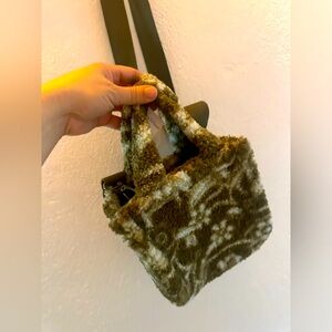 AE Sherpa mini tote bag